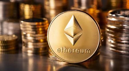 Ethereum alcanza un máximo histórico y se acerca a los 4.500 dólares
