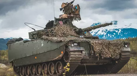 Volodymyr Zelenskyy confirma que Ucrania producirá vehículos de combate de infantería suecos CV90