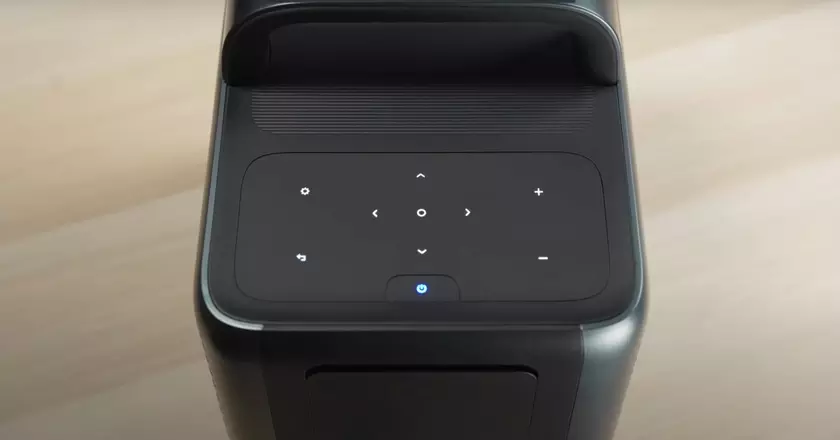Proyector de cine en casa NEBULA de Anker Cosmos Laser 4K
