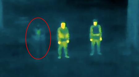 Ucrania ha creado una capa de invisibilidad para las Fuerzas de Defensa, pesa 2,5 kg y no es visible en la cámara termográfica