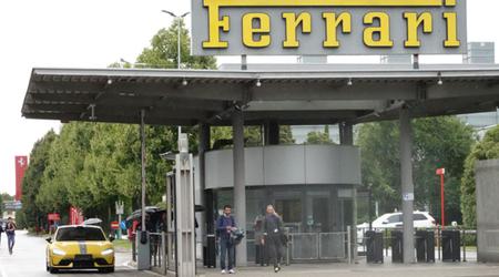 Xiaomi SU7 Ultra visto en la fábrica de Ferrari en Italia