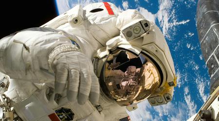 Los astronautas de la Crew-8 entran en cuarentena antes de despegar de la estación espacial 