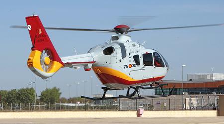 La Armada española ha recibido su primer helicóptero ligero Airbus H135 en virtud de un contrato de 195 millones de dólares