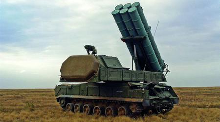 Un dron ucraniano FPV alcanzó el lanzador de un moderno sistema ruso de misiles tierra-aire Buk-M3