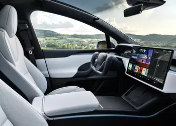 Tesla añadirá soporte para Apple CarPlay ...