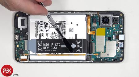 PBKreviews: Galaxy F56 5G resulta ser uno de los smartphones más reparables de Samsung - puntuación 9 de 10