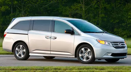 Demandan a Honda Motor por la pintura blanca descascarillada de varios modelos de automóviles Honda y Acura