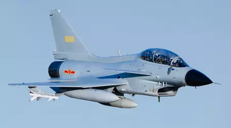 Para sustituir a los F-16 Egipto encarga a China cazas J-10