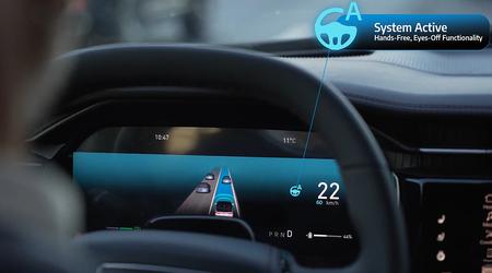Stellantis ha presentado STLA AutoDrive, un piloto automático que permite a los conductores relajarse al volante