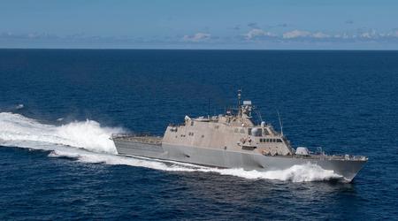 La Armada de EE.UU. ha retirado del servicio dos buques de combate litoral de clase Freedom, el USS Little Rock y el USS Detroit, por un coste total de unos 800 dólares, a pesar de que tenían menos de 10 años de servicio.