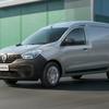 Limusina cabriolet Renault con techo abierto