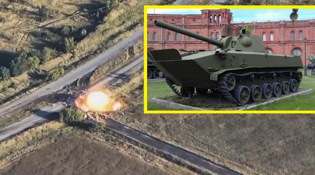 Misiles GMLRS guiados por HIMARS alcanzan dos sistemas de mortero autopropulsado ruso 2S9 "Nona-S