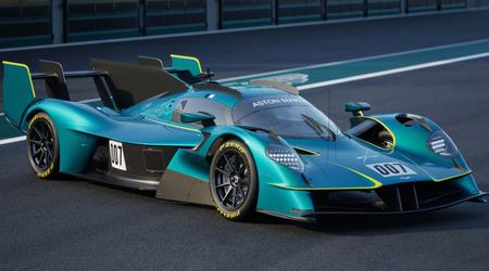 Aston Martin ha lanzado una Valkyrie de carreras para clientes ordinarios (pero muy ricos)