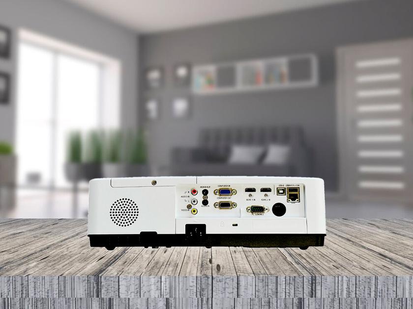 Proyector LCD NEC ME403U