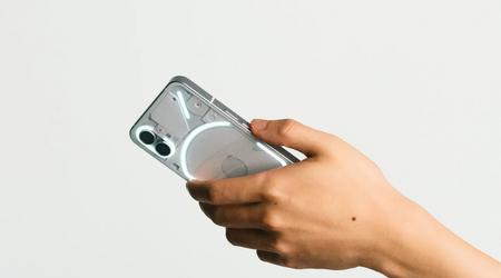 Nothing Phone (1) ha empezado a recibir Nothing OS 2.5.3.A: novedades