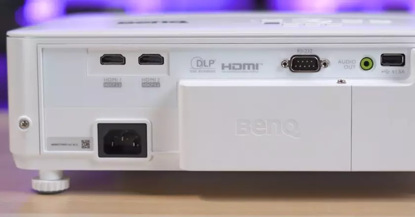 BenQ TK700STi proyector más brillante