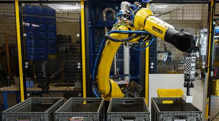 Amazon presenta el robot Sparrow para realizar trabajos rutinarios en los almacenes
