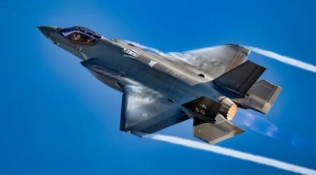 Rumanía tiene intención de comprar cazas F-35A, pero aún no F-16