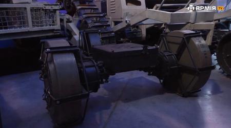 Ingenieros ucranianos crean un dron kamikaze con ruedas para minas 