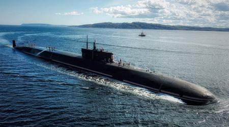 La Armada rusa recibirá en 2023 el submarino de propulsión nuclear "Emperador Alejandro III", que irá armado con misiles balísticos SS-NX-30 con ojiva termonuclear y un alcance de 9.300 kilómetros.