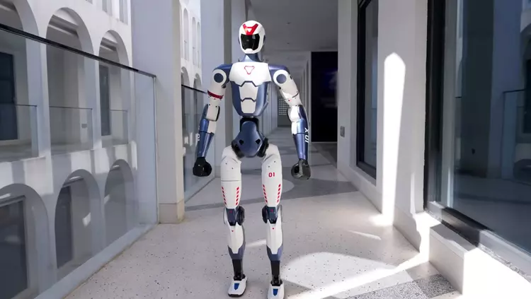 Unitree R1 es un robot humanoide ...