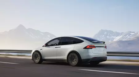 Tesla pide a los tejanos que no carguen los coches eléctricos y los mineros han tenido que cerrar granjas, todo por la anormal ola de calor