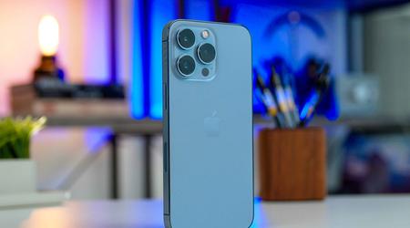 Una mujer pidió un iPhone 13 Pro Max, pero en su lugar recibió... jabón de manos barato