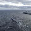 El portaaviones británico HMS Queen Elizabeth, que transporta cazas de quinta generación F-35B Lightning II, se ha transferido al mando de la OTAN por primera vez en la historia-34