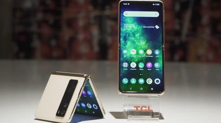 TCL Flex V es el teléfono inteligente flexible más barato del mundo. El precio comienza en $ 600
