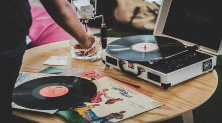 Los discos de vinilo se venden más que los CD por segundo año consecutivo
