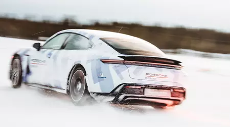 El Porsche Taycan GTS bate un nuevo récord mundial: 17,5 kilómetros de drifting sobre hielo