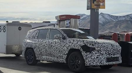Aparece la primera foto del Toyota RAV4 2026