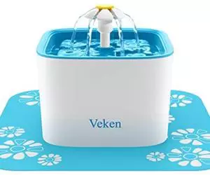 Fuente de agua para gatos