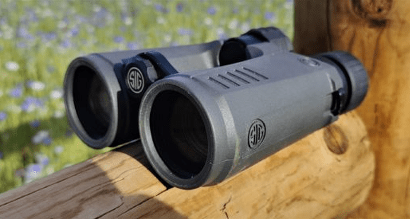Prismáticos compactos SIG SAUER Zulu7 10x42 