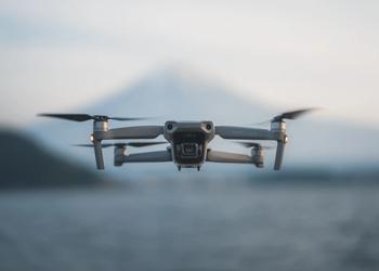 Singapur multó al dueño del DJI ...