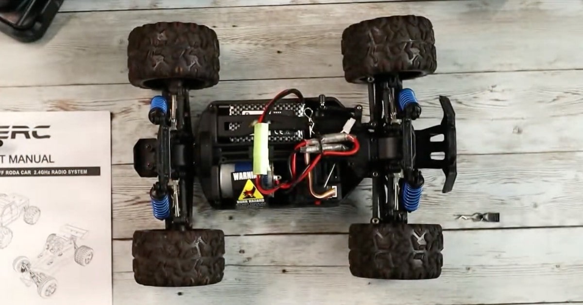 1:18 DEERC 9300 coche rc menos de 100