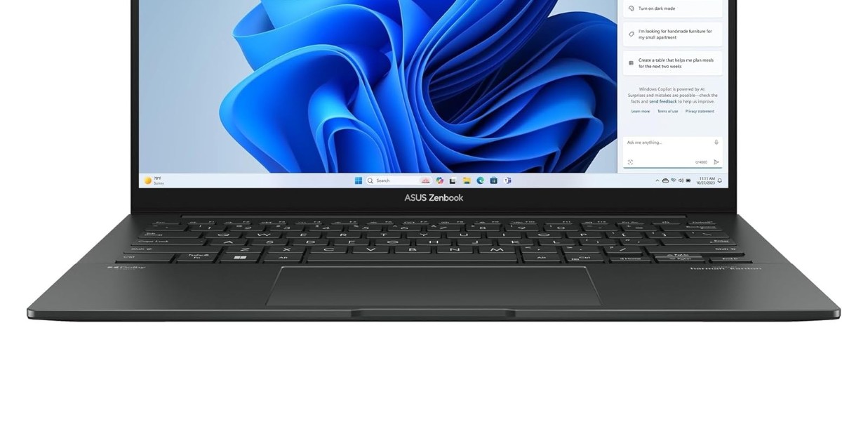 ASUS ZenBook 14 OLED Q415 laptop estudio podcast