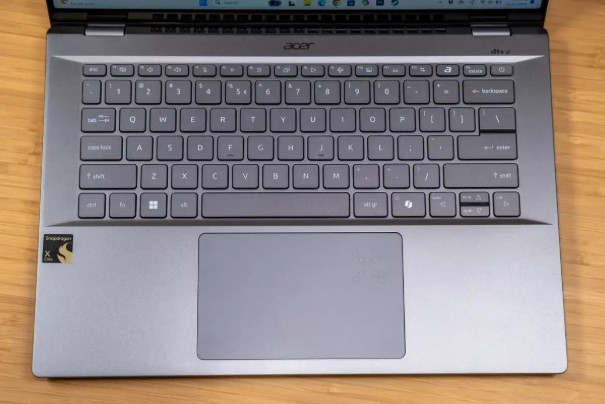 Análisis del portátil Acer Swift 14 AI