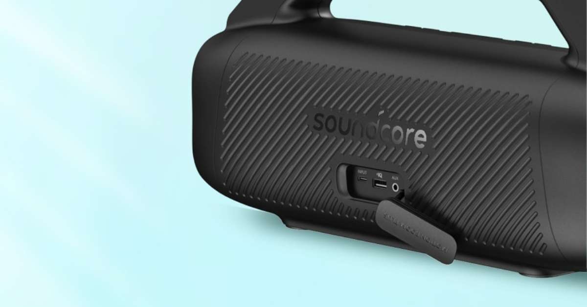 Anker Motion Boom Plus Mejor altavoz para películas al aire libre