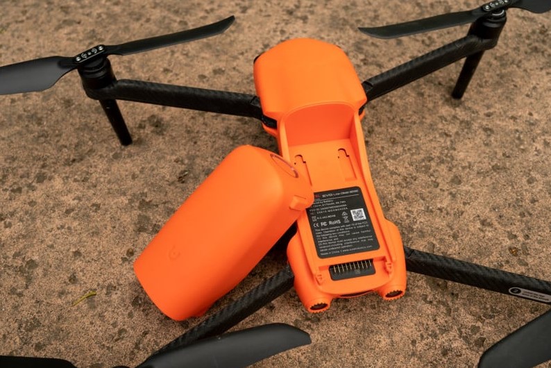 Autel EVO Lite+ vs DJI Mini 4 Pro