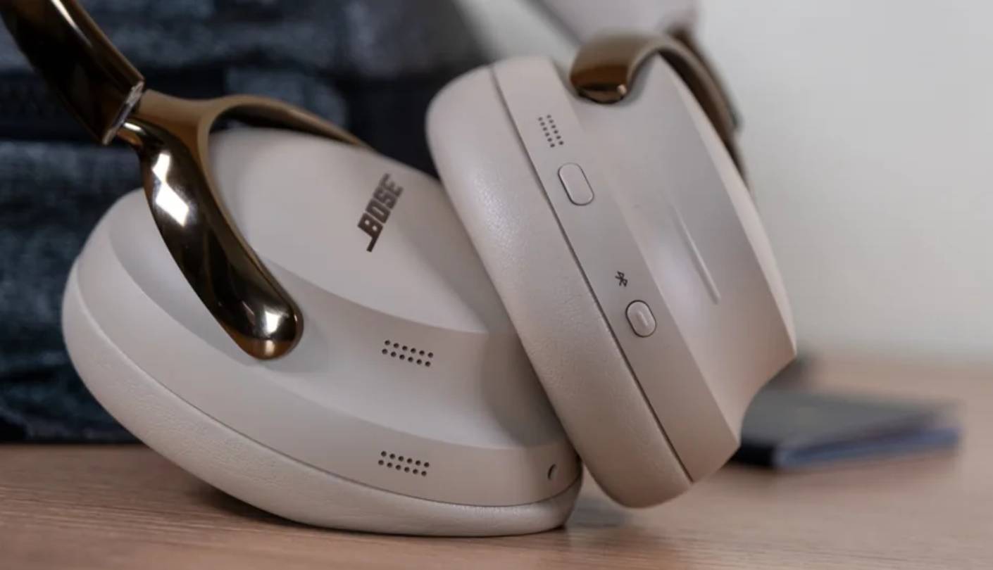 Auriculares de viaje Bose QuietComfort Ultra (2da Gen)