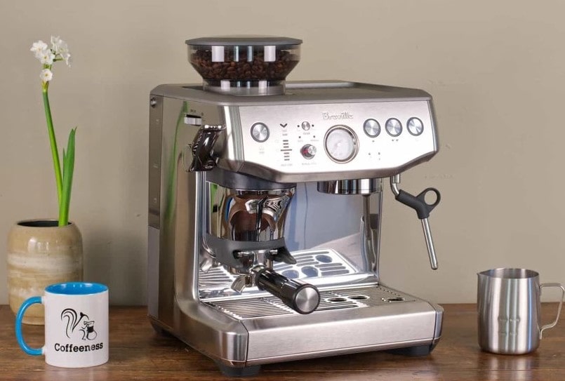Breville Barista Express Impress cafetera profesional hogar 1000