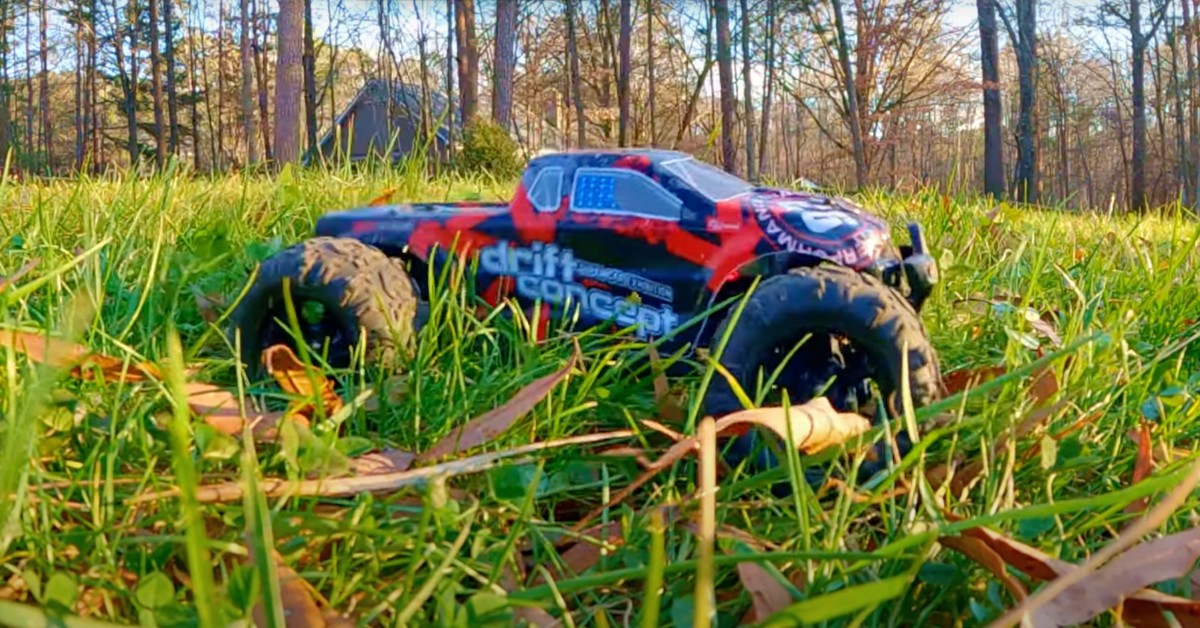 DEERC Brushless RC Cars 300E rc coche de menos de € 200