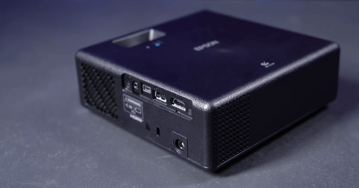 Proyector Epson EpiqVision Mini EF11 por menos de 1000