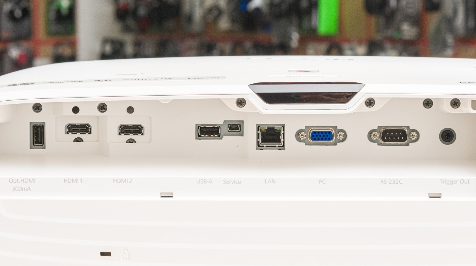 Epson Home Cinema 5050UB proyector 4K por menos de 3000 euros