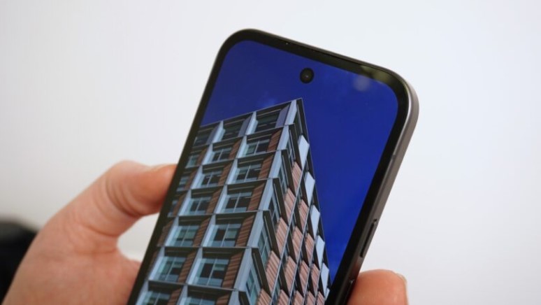 Google Pixel 9a o Nothing Phone (3a)