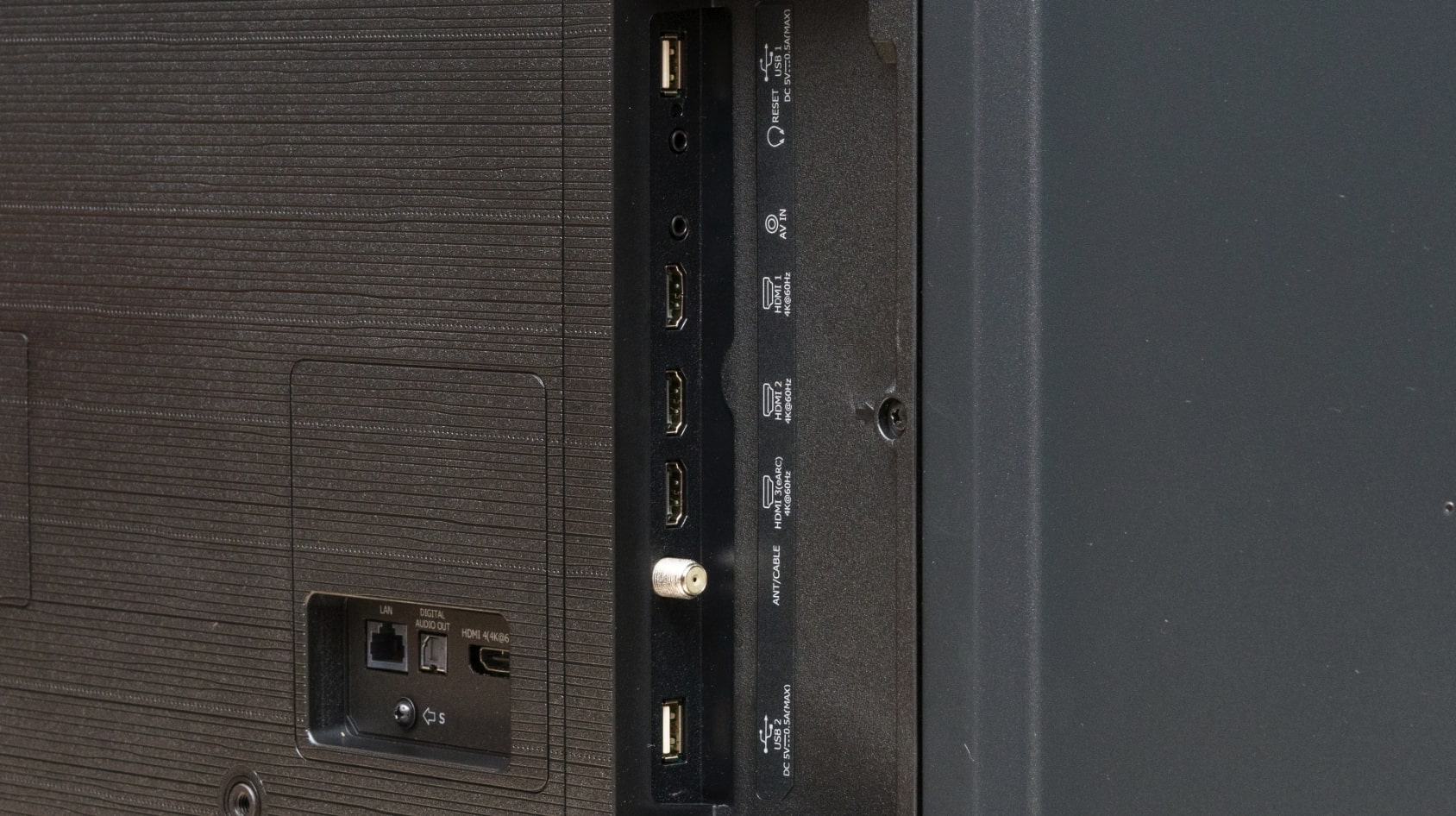 Hisense TV 4K de 55 pulgadas Serie A7 por debajo de 500