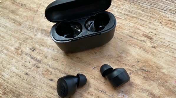 Auriculares inalámbricos económicos JLab Go Air Pop