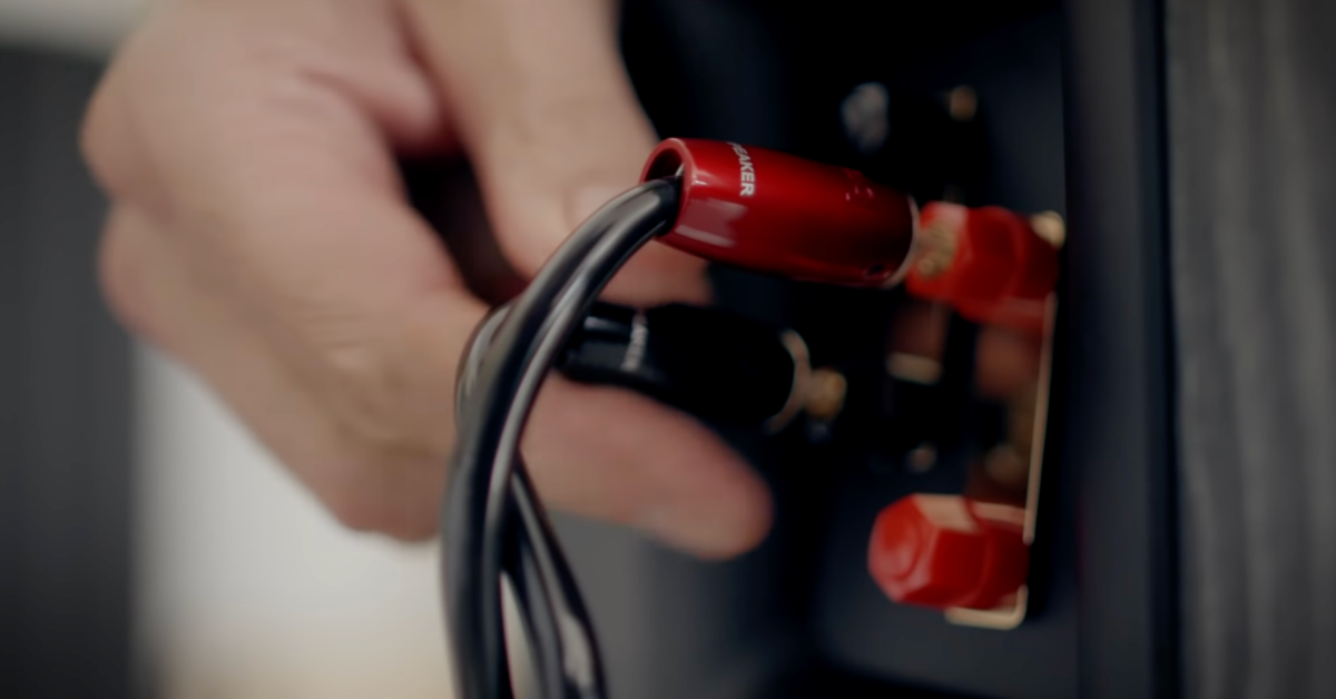 Altavoces Klipsch RP-600M de alta eficiencia