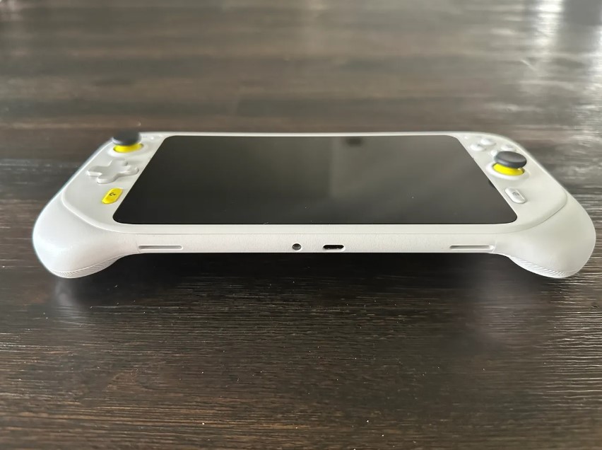 PC portátil para juegos Logitech G Cloud